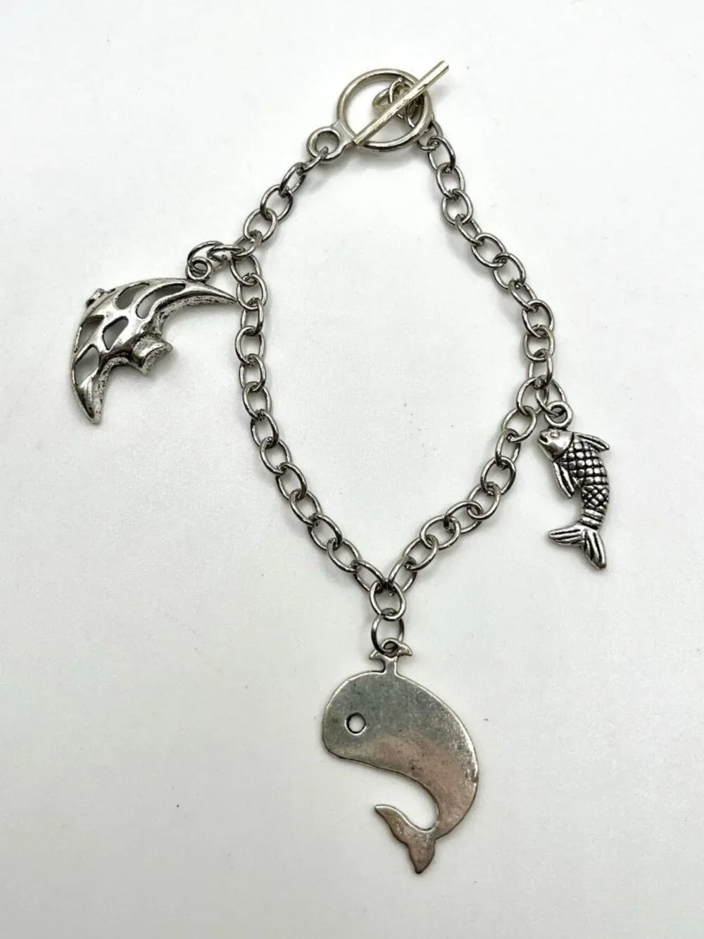 Vintage Silver Tone Ocean Charm Bracelet Whale Fish Angelfish Toggle Nautical
